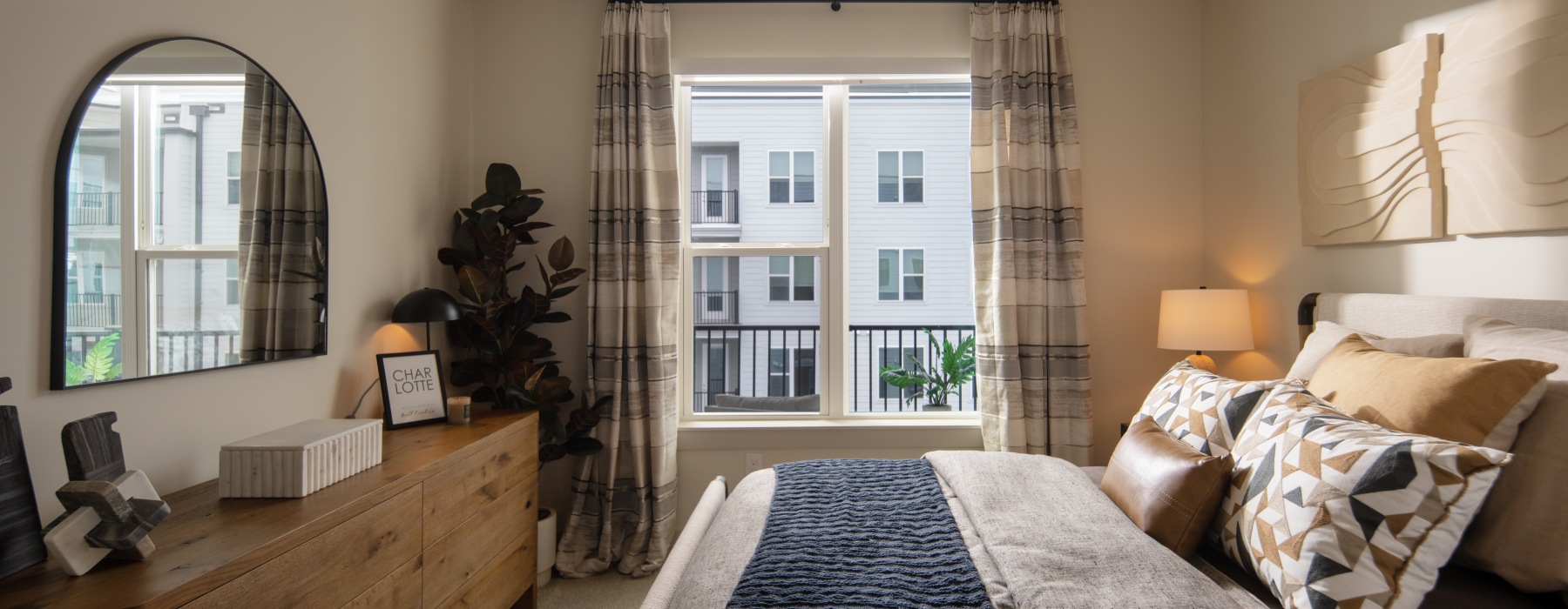 bedroom with a bed and a ceiling fan